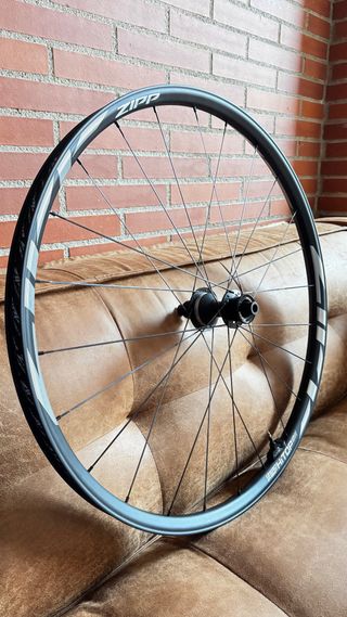 Ruedas ZIPP 1ZERO HiTOP SW Carbon 29” Boost