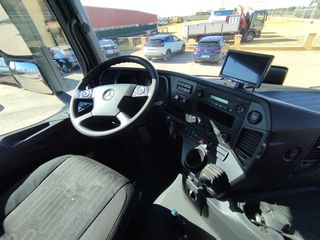 Mercedes AROCS 26 45-CAMIONES GANCHO+GRUA