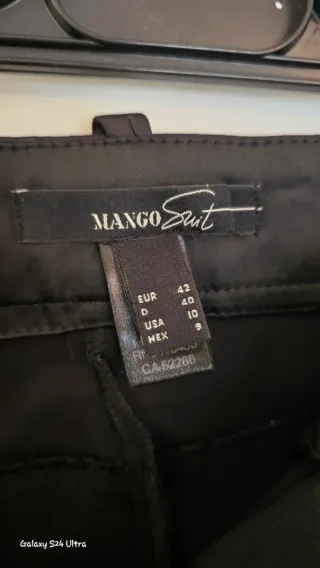 Pantalón de raso negro