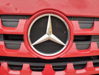 Mercedes AROCS 26 45-CAMIONES GANCHO+GRUA