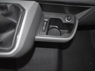 Volkswagen Caravelle 2.0 TDI 110CV Origin 9 Plazas