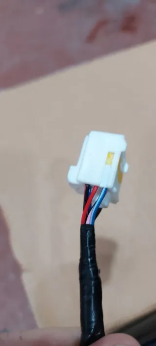 Espejo derecho Kia Sorento 2021-2024