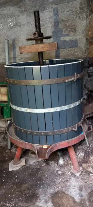 Prensa de vino y trituradora