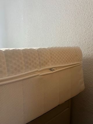 Cama + colchón y amplios cajones