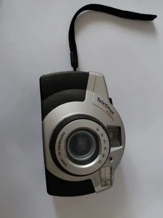 Cámara Analógica TeleShot Zoom 35mm