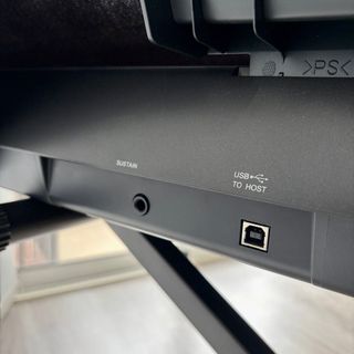 Piano Yamaha Piaggero NP-32 + Soporte + Funda