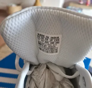 Zapatillas Adidas Stan Smith Blancas y Plateadas