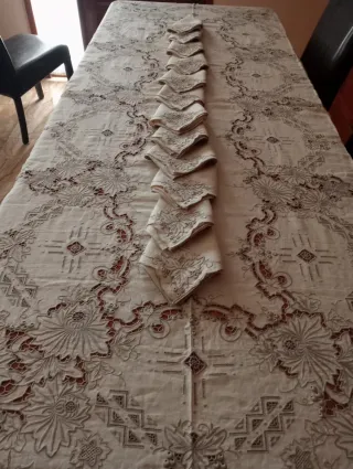 Mide 315 ×170 lino bordada a mano nueva preciosa