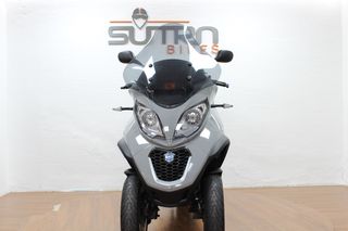 PIAGGIO MP3 400 HPE | 2021 | 23.240 Km
