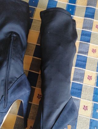 Stivali alti neri con tacco