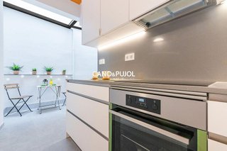 Casa adosada en venta en Centre en Rubí