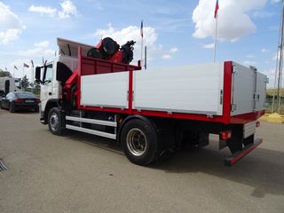 Volvo FM 330.18--CAMIONES GRUAS