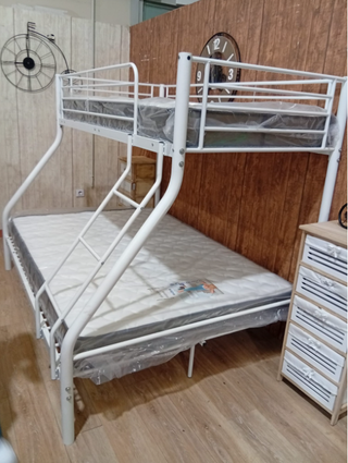 Literas de matrimonio metálicas