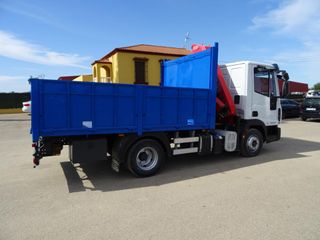 Iveco EUROCARGO ML 100E22-CAMIONES GRUAS