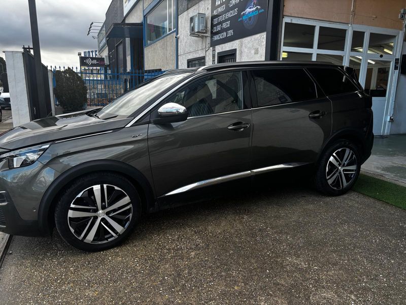Peugeot 5008 2019, foto 15