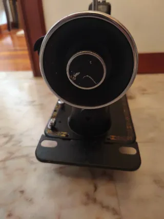 Máquina de coser Sigma antigua