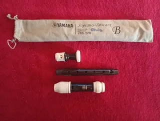 Flauta Yamaha YRS-32B Descant Barroca