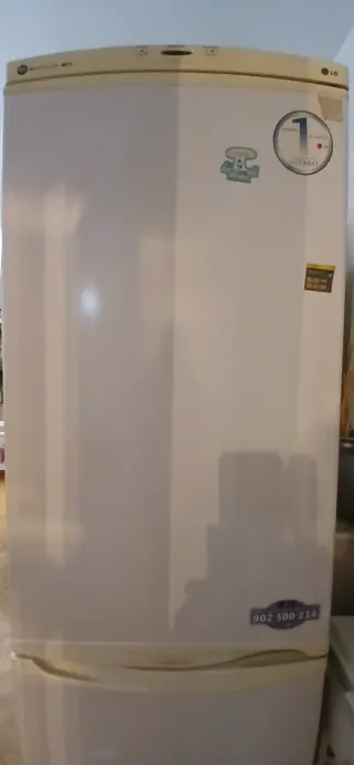 Nevera LG blanca