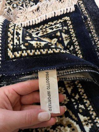 Tappeto Orientale Medaglione Nero Oro