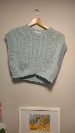 Chaleco Zara punto diseño ochos talla M.