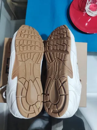 Sneakers New Balance x Miu Miu bianche vintage