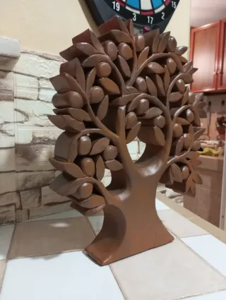 Árbol de la vida de madera tallada