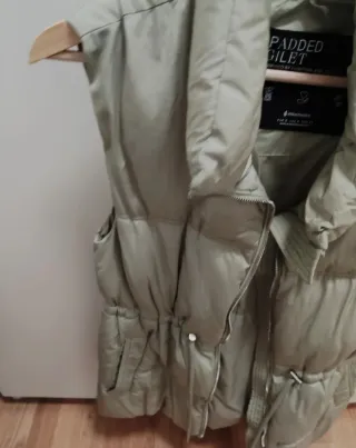 Chaleco acolchado verde talla S