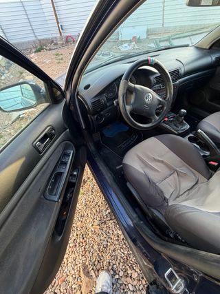 Volkswagen Passat 2001