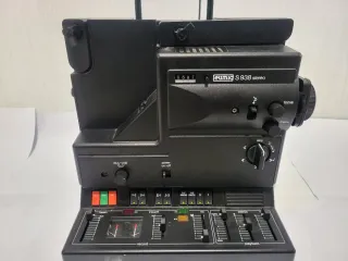 Proiettore Super 8 Eumig S 938 Stereo