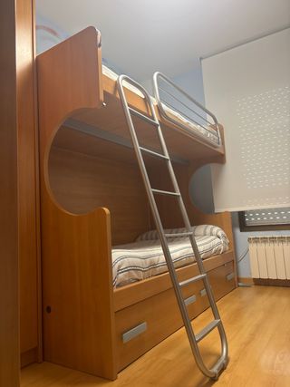 Literas de madera y metal