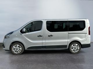 Nissan NV300 2017