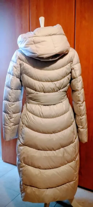 Piumino lungo donna beige
