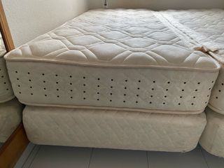 2 Camas Premium Pikolino 90x200 Base y Colchón