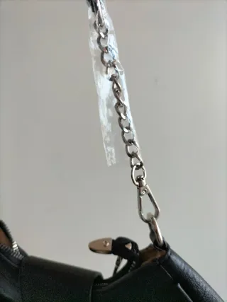 Borsa a spalla punk nera