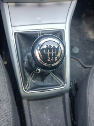 Opel Astra 2006.6 velocidades
