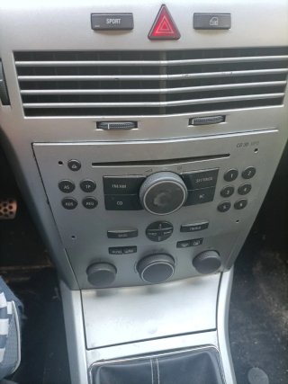 Opel Astra 2006.6 velocidades