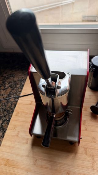 Cafetera Eléctrica Arin Roja Vintage