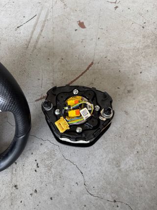 Volante Mercedes W207 con levas