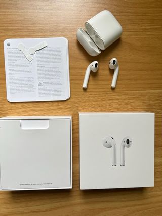 AirPods Apple 1ª Gen Blancos