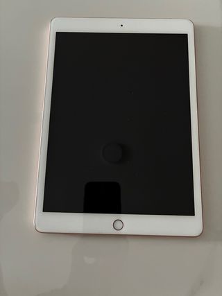Apple iPad 8ª Gen 32GB Wi-Fi Oro