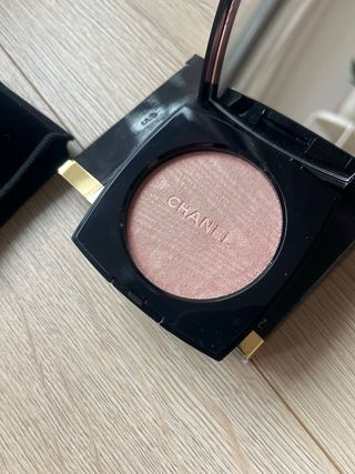 Chanel Poudre Lumière 30 Rosy Gold