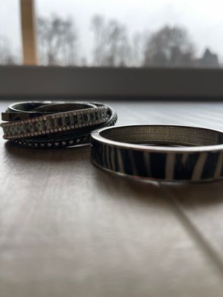 Braccialetti animalier zebrati e leopardati