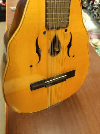 Laúd Hijos de Vicente Tatay