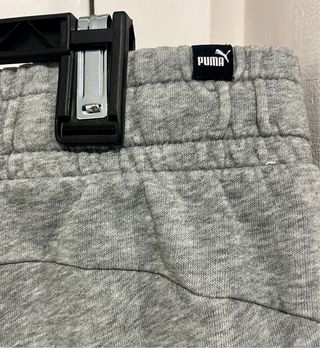 Pantalón chándal gris Puma