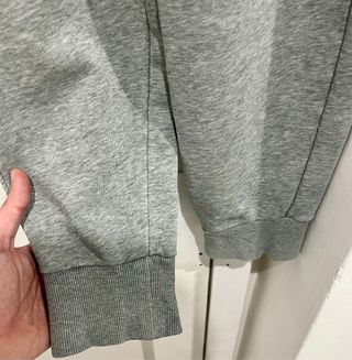 Pantalón chándal gris Puma