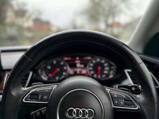 Audi A8 2011