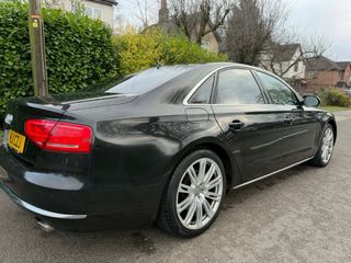 Audi A8 2011