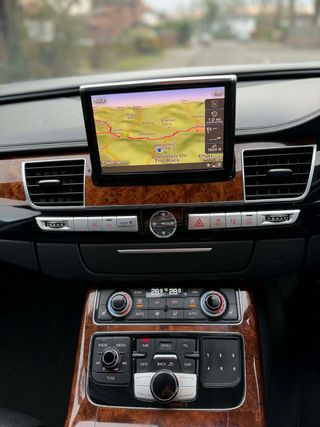 Audi A8 2011