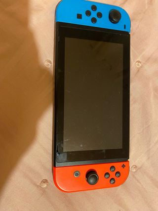 Nintendo Switch Azul y Rojo