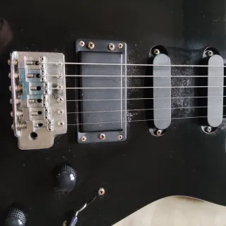 Guitarra ARIA PRO II Stratocaster Korea Vintage